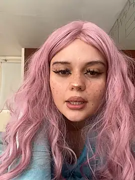 Selena_Roa live