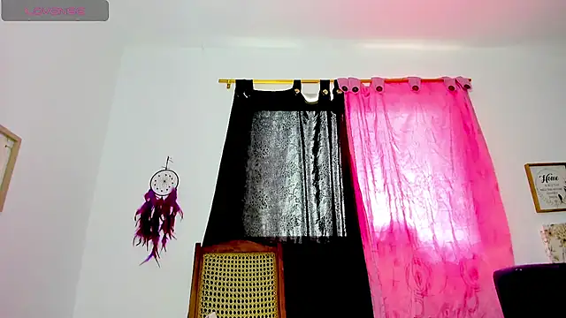 MANDY_BIG_BOOT live