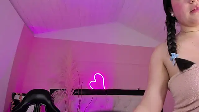 Julieth_Caandy live