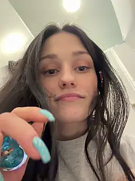 Mia_Mia_M live