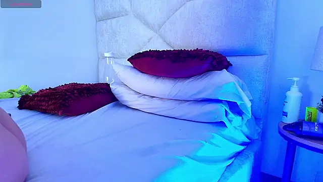 elizawiliamst live