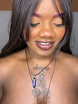 Mia_boobs24 live