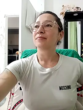 emilypoppy3 live