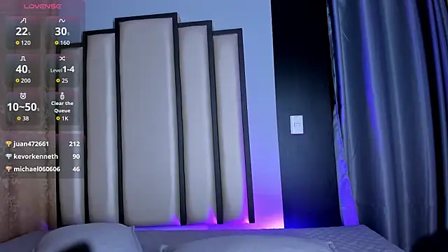 Maddie_01 live