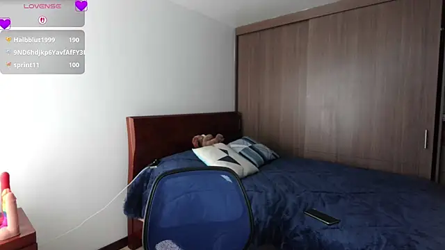 Luanarhoades live