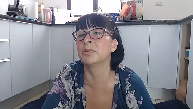 HellenLatin live