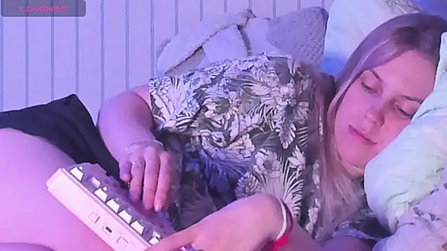 AngelAnty live