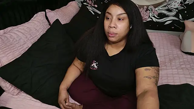 NeliaVoss profile