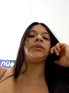 Layla-daring live