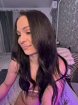 Olivia_Noor live