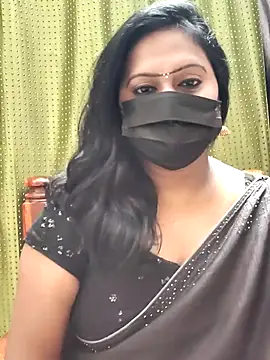 Meera_mia live