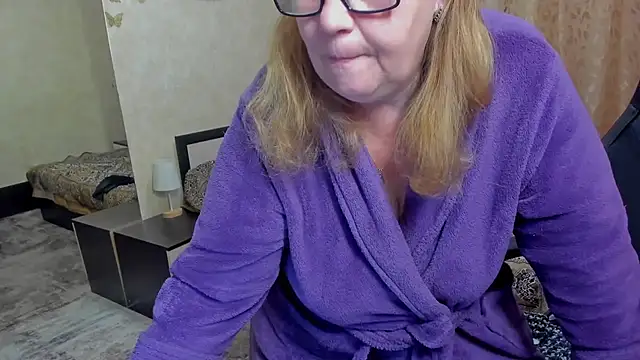Frau_Marta live