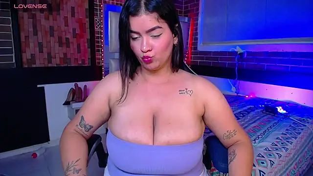 kriss_sweetboobs10 live