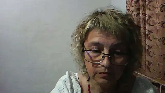 ElizabethGorden live
