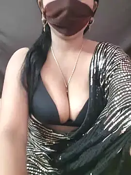 Shaniyaloveyou32 live