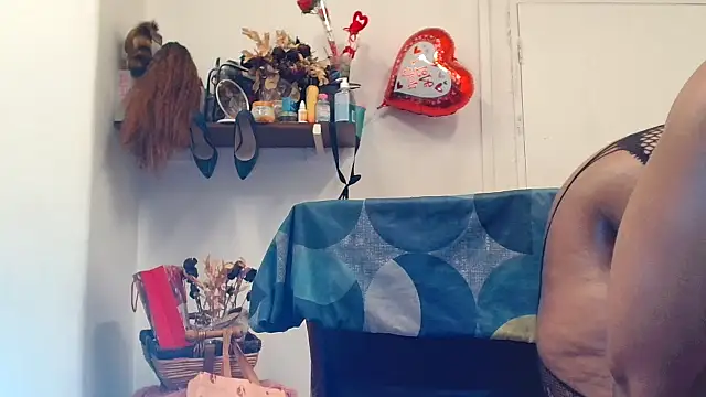 xTALLSEXYBUMx live