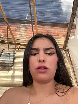 Maddy_Rouse_ live