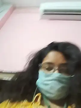 PallaviRathoreLive live