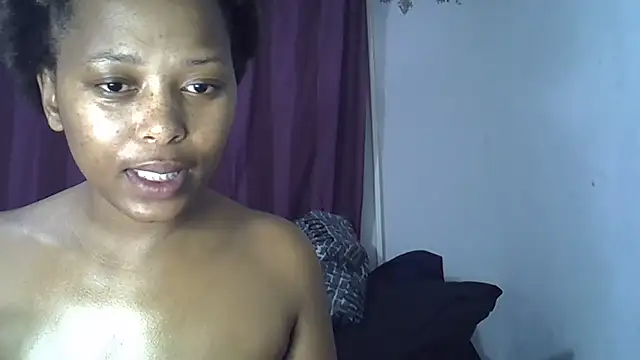 CurvySnowflakes live