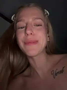 kira_mia live