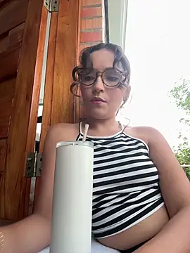 Penelope-Hot live