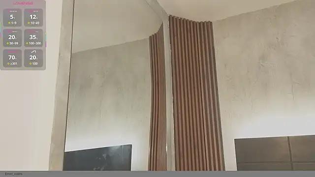 emmi_collinss live
