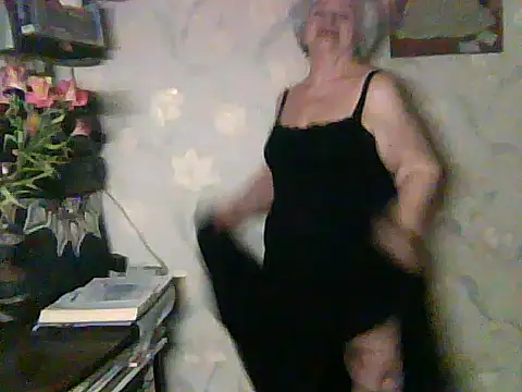 ValeriaKroww live