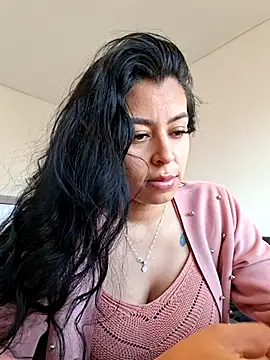Luianna live