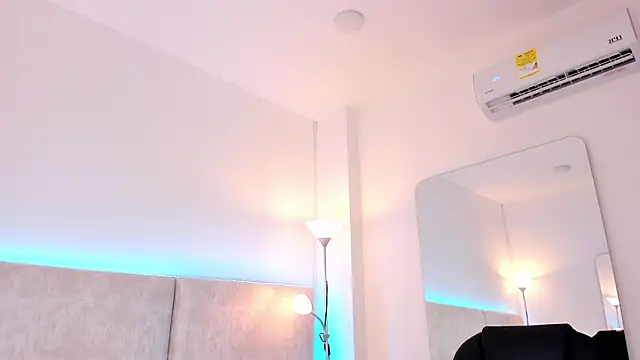 Giselle_Lauren live