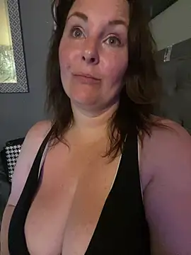 laceygreen live