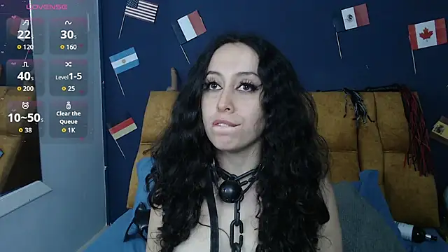 KendraaSimons live