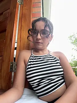 Penelope-Hot live