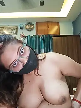 Cute-mona live