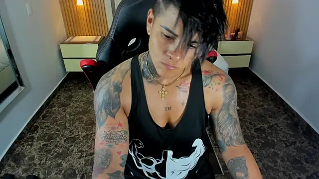 KAROLLJONES1 live