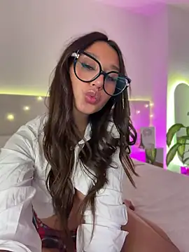 Tiny_lilith live