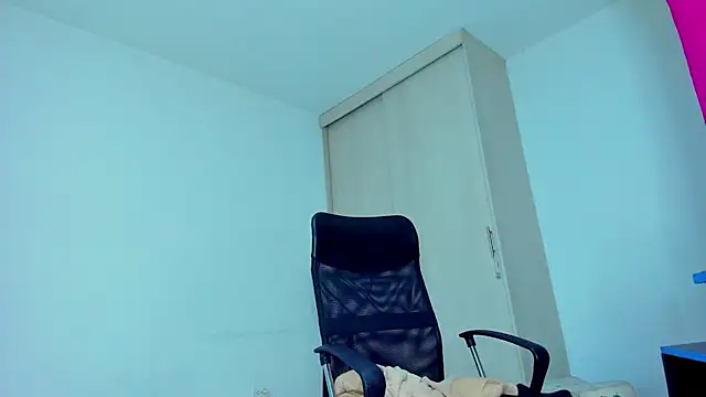 monica_little23 live