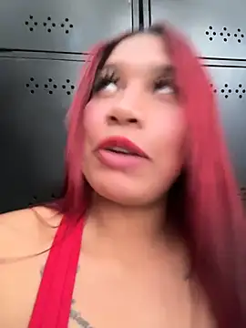 Cherry_Charlottee live
