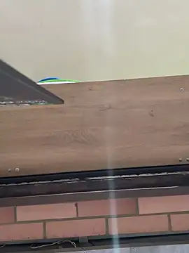Emilia_Bakerr live