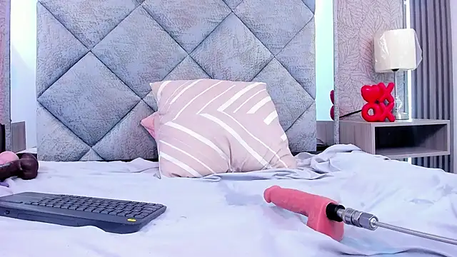 LilithDesire_ live