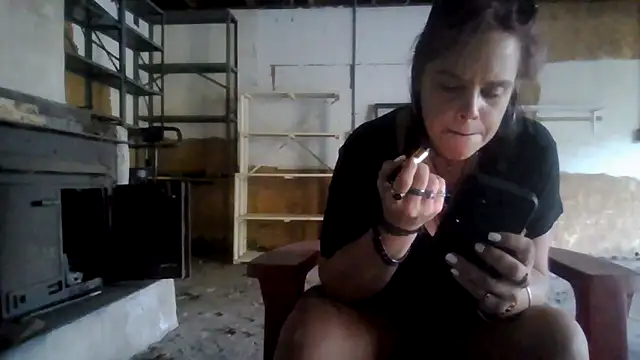 TWiSTYTheTwizted live