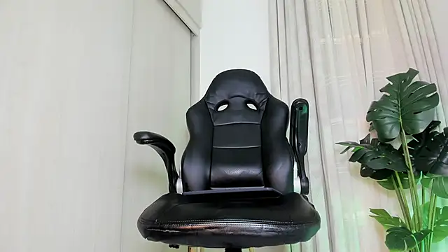 Biscuit_oliva live
