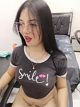 Valeria_allurin live