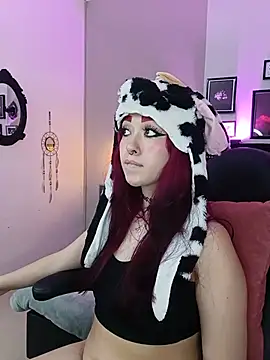 Leah_cherry live