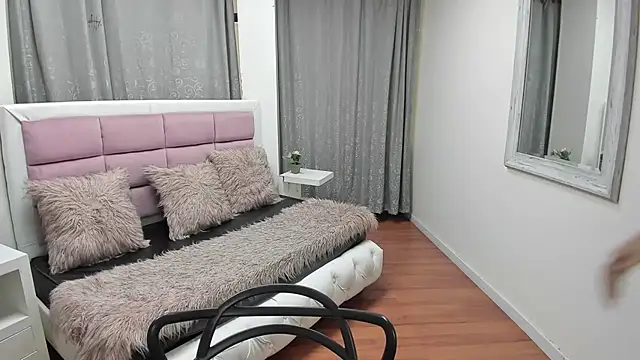 gaby_trent live