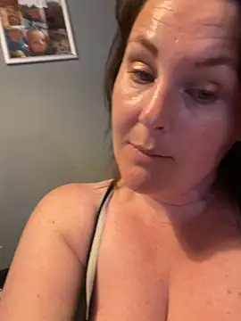 laceygreen live