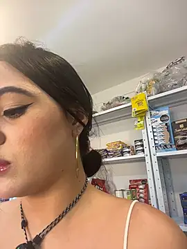 Bella-Ferrer live