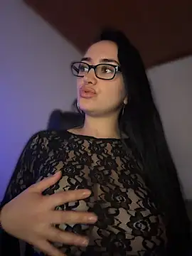 preetypeach live