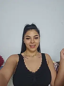 Crissdesire live