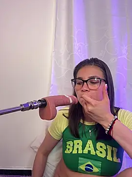 aurora_divine live