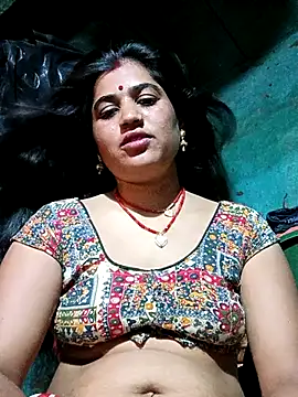Hot_kamla live